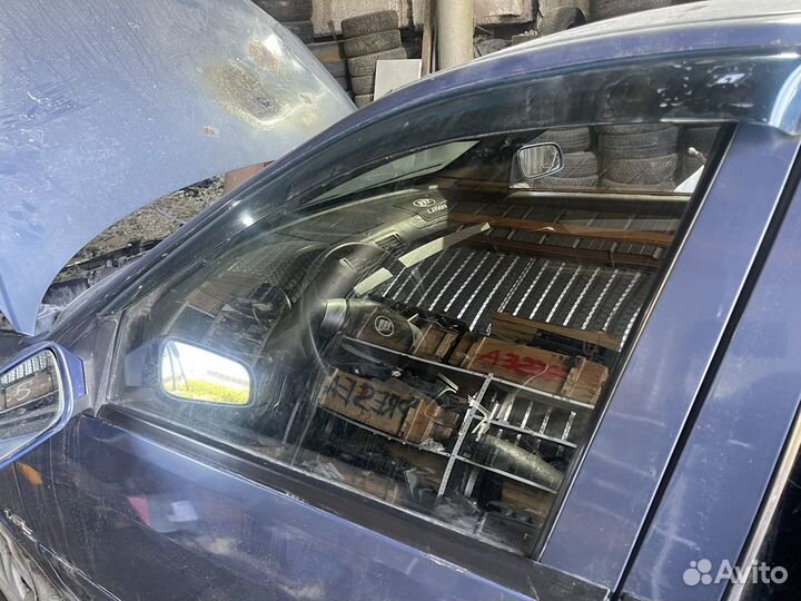 Переднее левое стекло lifan breez