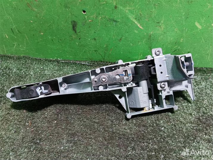 Ручка наружная двери передней левой Citroen C5 20