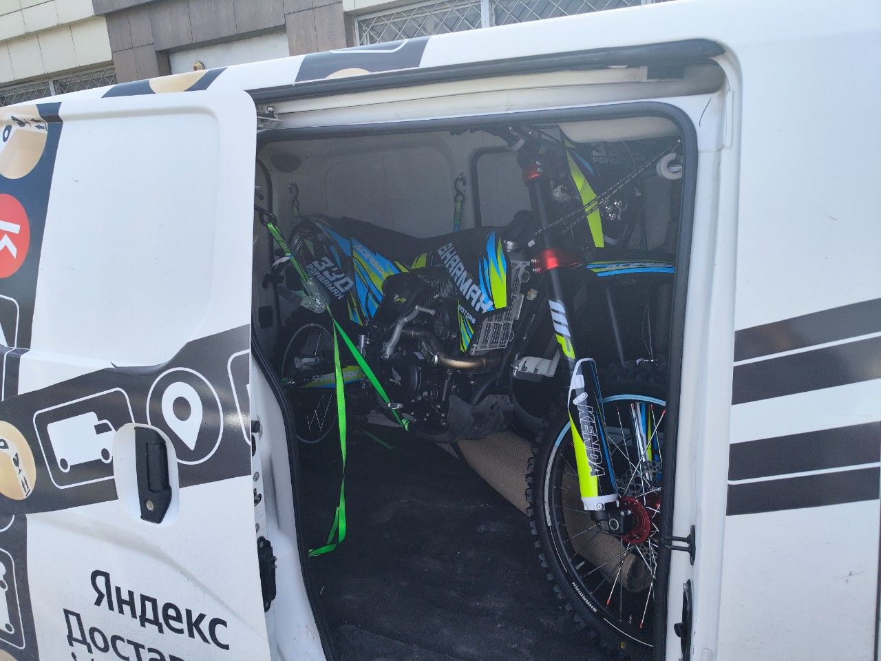 Nissan NV200: фото владельца