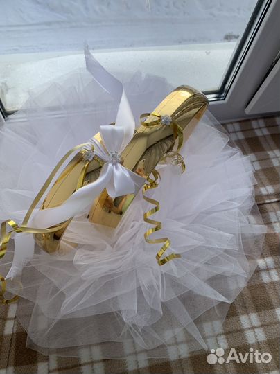 Кольца на машину свадебные