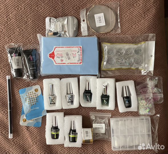 Базы для маникюра, гель лак и т.д. все новое