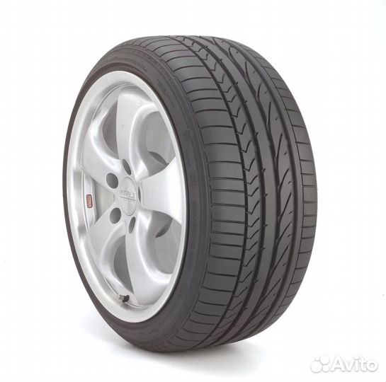 Bridgestone Potenza RE050A 255/35 R18 90W