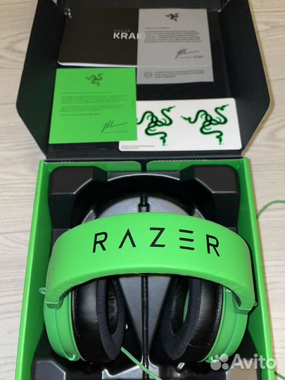 Проводная гарнитура Razer Kraken зеленый