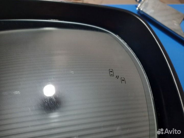 Зеркало заднего вида правое Тoyota Land-Cruiser