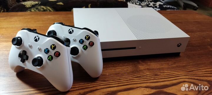 Xbox One s