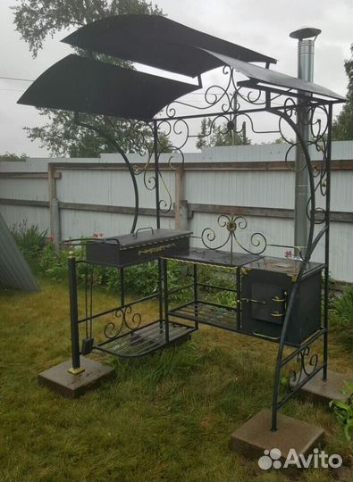 Беседка с мангалом
