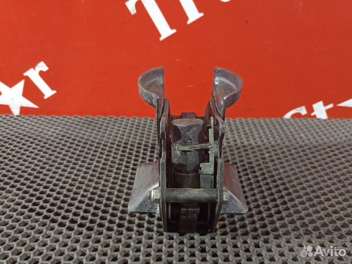 Замок кабины Renault T, Volvo FH