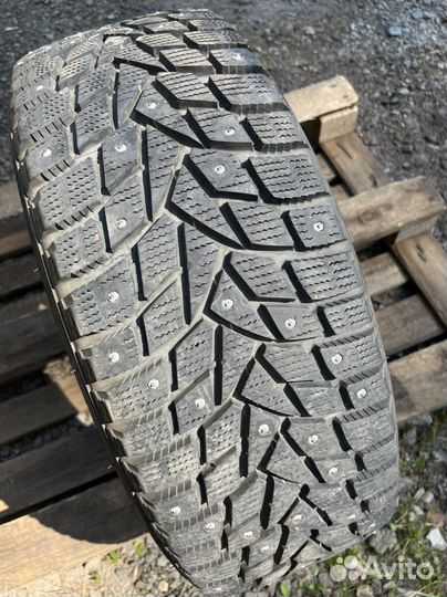 Dunlop SP Winter Ice 02 205/55 R16