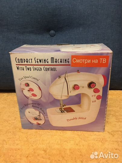 Миниатюрная швейная машинка