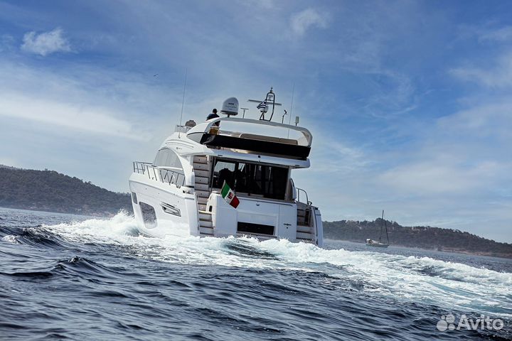 Моторная яхта Princess F70 (020)