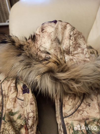 Пуховик для девочки 110