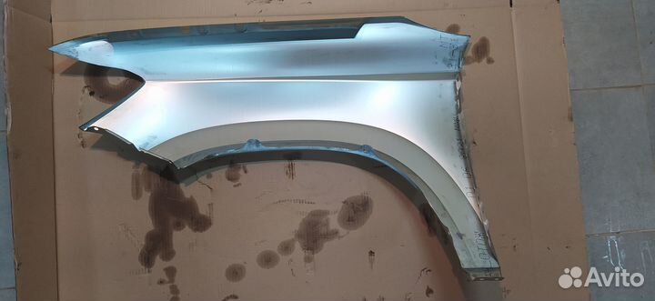 Крылья передние Taos