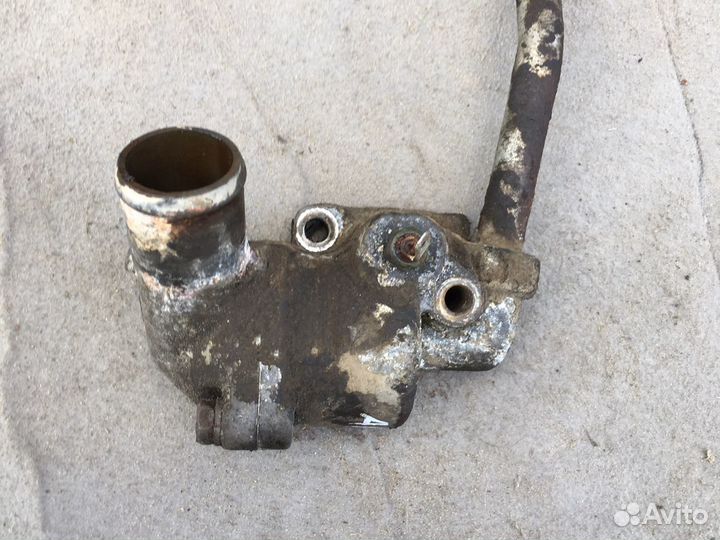 Корпус термостата Хендай Акцент 1