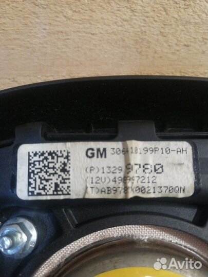 Подушка безопасности в рулевое колесо Opel Astra