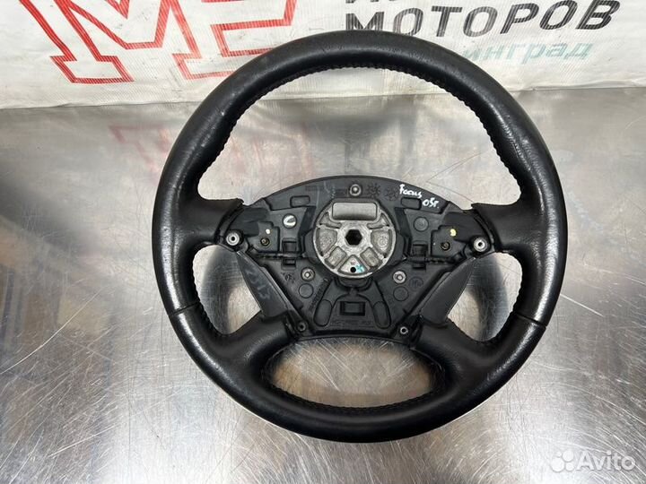 Руль Ford Focus ZX5 USA 2.0 duratec 2005