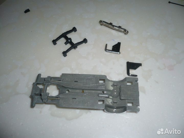 Запчасти на модели СССР газ 2402 волга