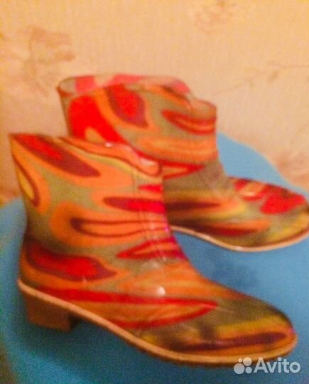 Резиновые сапоги