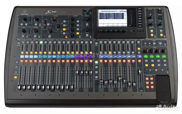 Микшерный пульт behringer x32