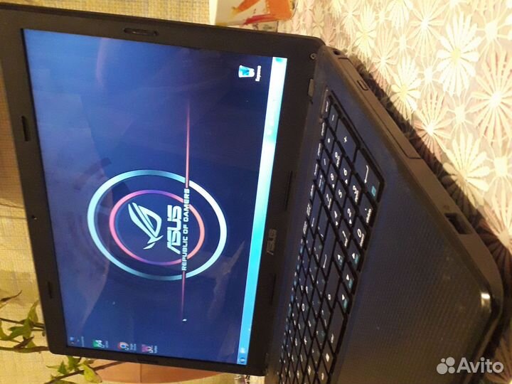 Ноутбук Asus x54hr/intel i5/ati 7470m/ssd+hdd