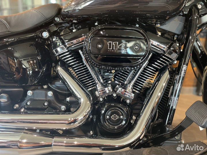 Heritage 114 Harley-Davidson 2021 - Black Jack