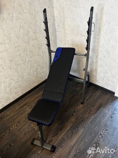 Скамья для жима со стойками