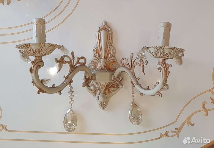 Бра настенное