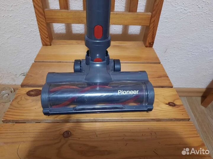 Беспроводной пылесос новый