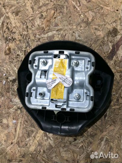 Подушка безопасности в руль Renault Scenic 2