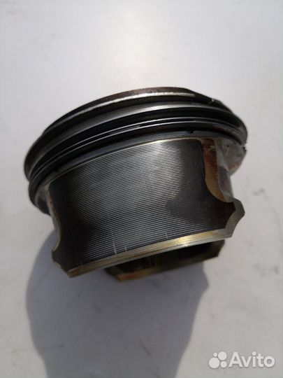 Поршень Bmw 3-Series E46 N42B20 2002