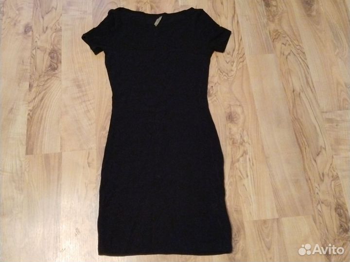 Платье чёрное с люрикс