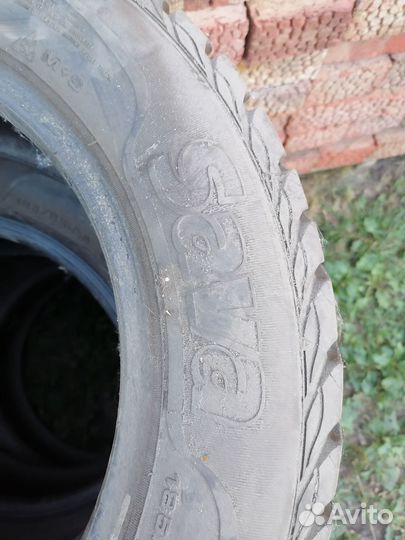 Sava Eskimo Stud 185/65 R15