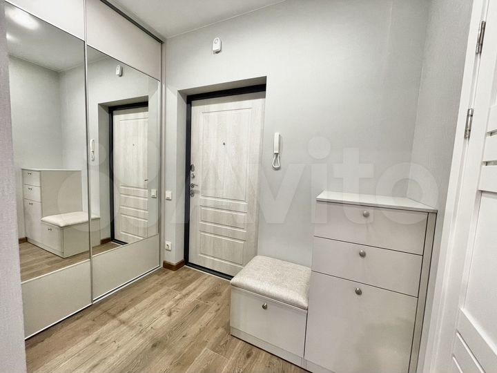 2-к. квартира, 45 м², 3/18 эт.