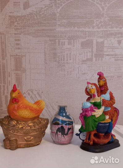 Статуэтки,шкатулки,кружка - сувениры