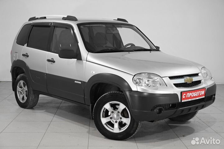 Chevrolet Niva, 2011