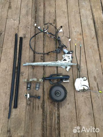 Комплектующие передней двери Mitsubishi Asx