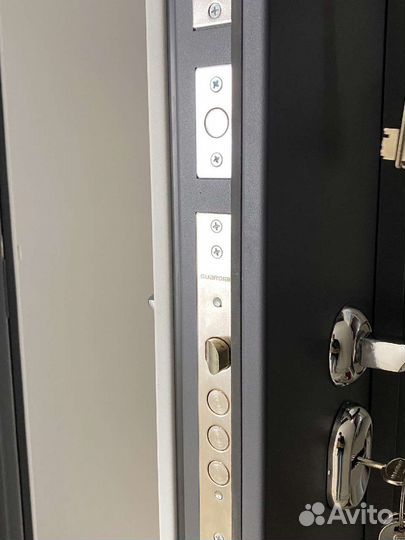 Дверь входная с терморазрывом