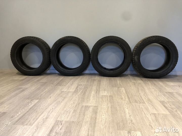 Bridgestone Blizzak DM-V1 235/55 R19 101R