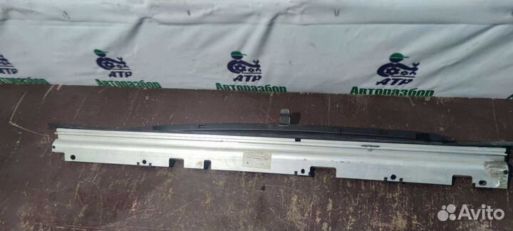 Шторка двери задняя левая Audi A8 D3