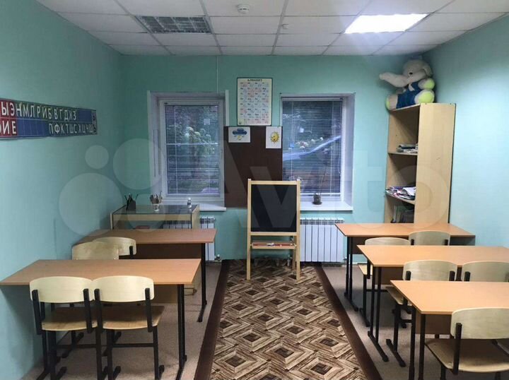 2-к. квартира, 80 м², 1/2 эт.