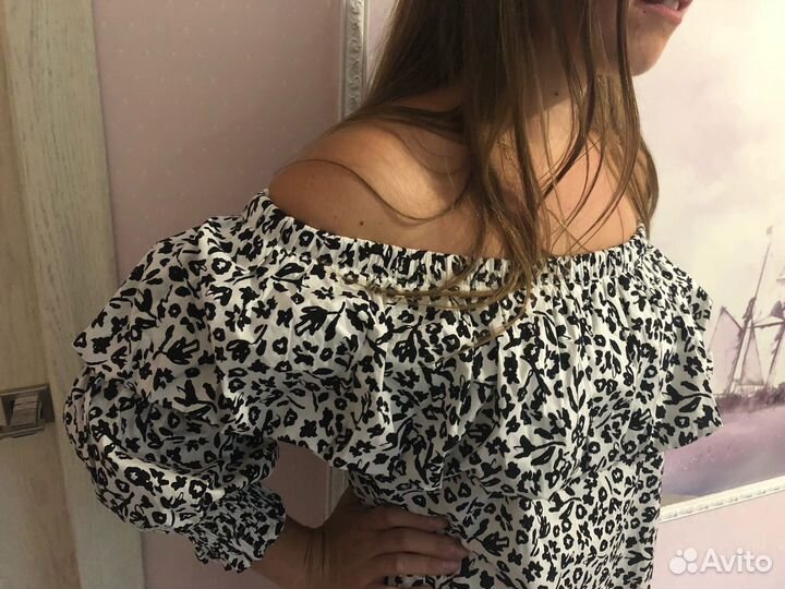 Платье Zara женское, размер М