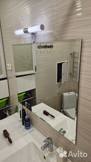 Зеркало в ванную со светильником