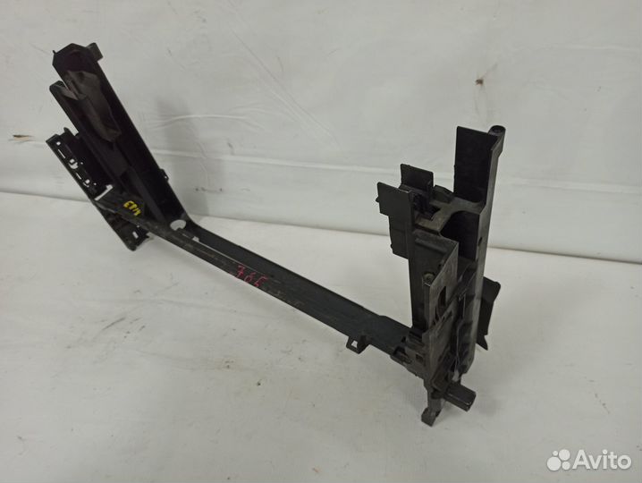 Рамка радиаторов BMW 5-серия F10 F11 N47