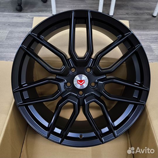 Диски R19 Vossen на Exeed LX / TXL