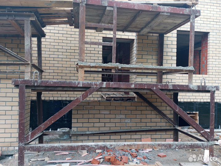 Б/у столы каменщика