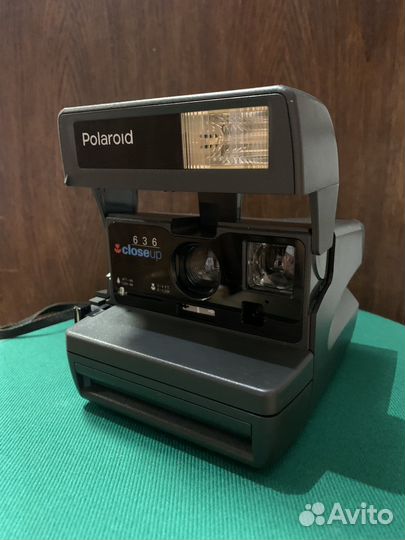 Фотоаппарат моментальный polaroid