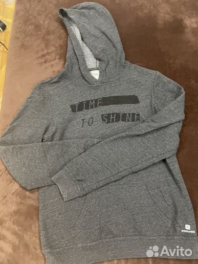 Толстовка с капюшоном