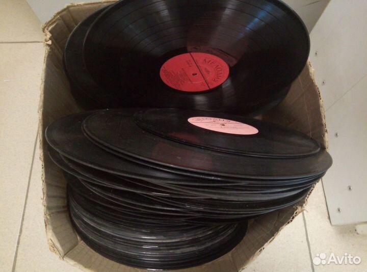 Виниловые пластинки на декор