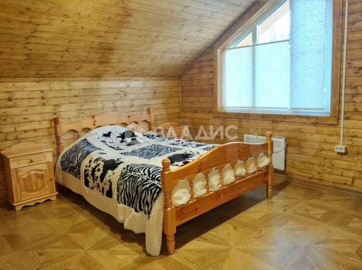 Дом 132 м² на участке 6 сот.