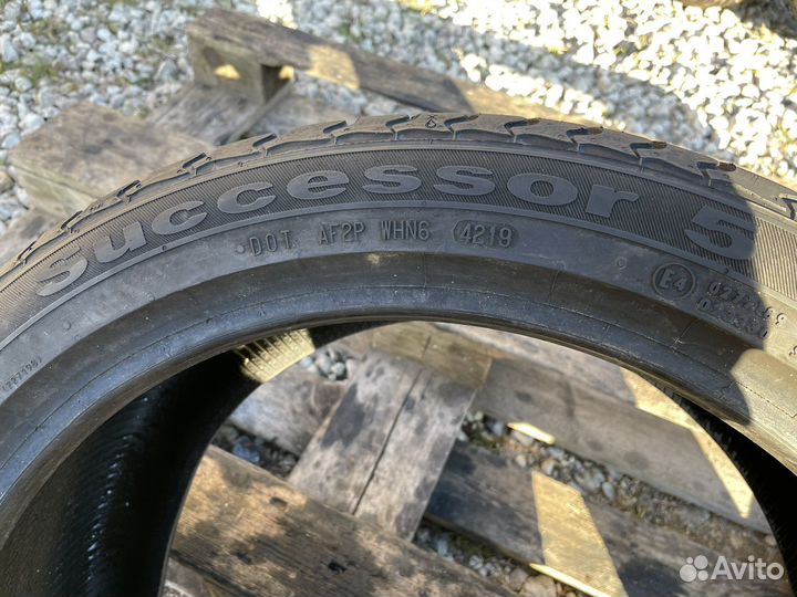 Tyfoon Successor 5 245/40 R18