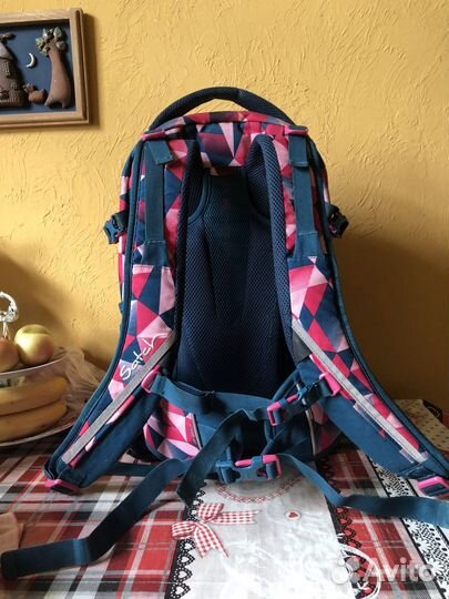 Рюкзак школьный Satch для девочки